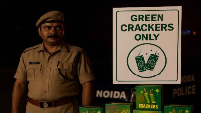 Noida green crackers :गौतमबुद्ध नगर में दिवाली पर सिर्फ ग्रीन पटाखों की अनुमति, पुलिस ने जारी की सख्त गाइडलाइन