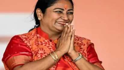 बिहार ने विकास का मार्ग चुना”— मुख्यमंत्री Rekha Gupta ने दी जनता को बधाई