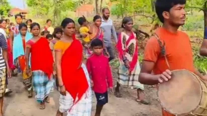 Chhattisgarh News: दशकों की डिजिटल बंदिश टूटी: कोंडापल्ली में पहली बार मोबाइल नेटवर्क पहुंचते ही जश्न का माहौल
