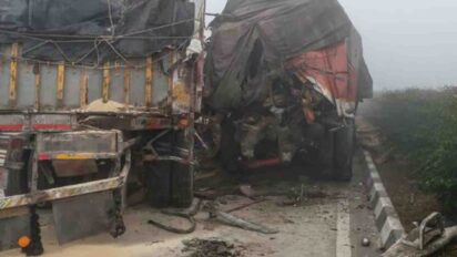 Lucknow-Varanasi Highway Accident : ट्रक, बस और कार की टक्कर से हाईवे जाम हुआ, रेस्क्यू जारी