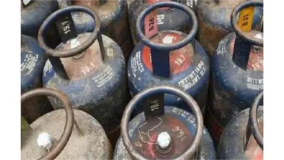 LPG संकट में 20% बढ़ी सप्लाई, कमर्शियल गैस को राहत