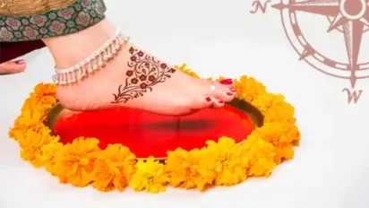 Vastu Tips: ये 5 काम करेंगे तो घर में बनी रहेगी धन-समृद्धि