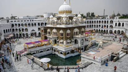 Baisakhi 2026: पाकिस्तान ने 2800 भारतीय सिखों को दिया वीजा, पवित्र गुरुद्वारों के होंगे दर्शन