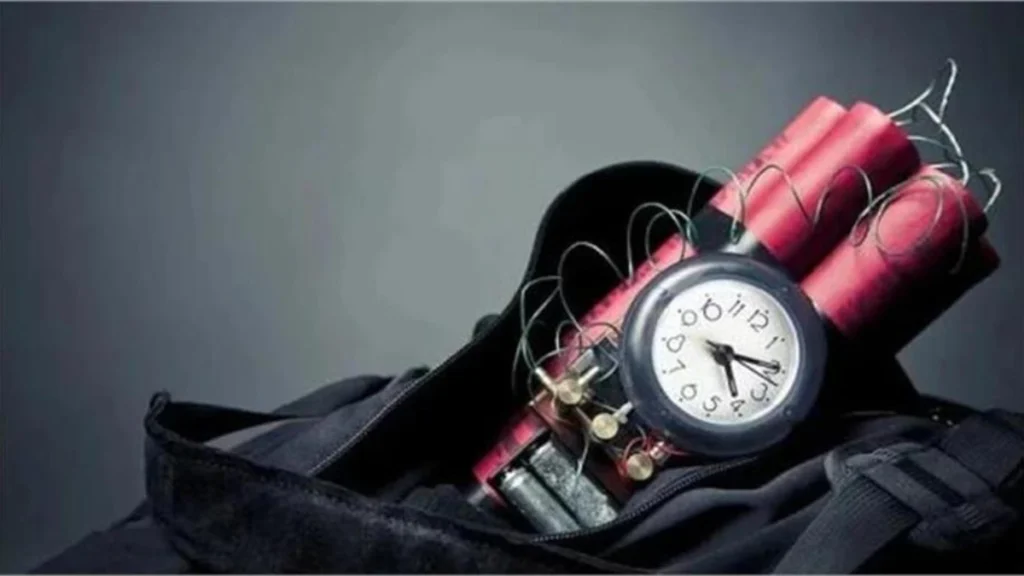 Delhi bomb threat