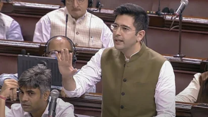 Raghav Chadha का AAP पर हमला, BJP जॉइन के बाद बयान
