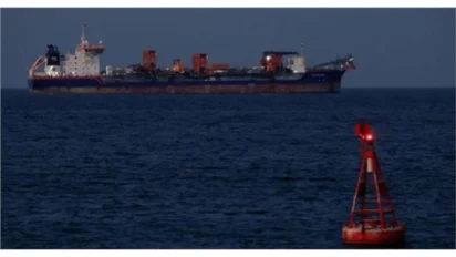 Strait of Hormuz में भारतीय जहाजों पर फायरिंग, भारत सख्त रुख में