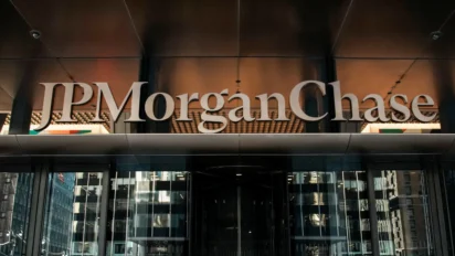 JPMorgan Controversy: महिला बॉस पर गंभीर आरोप मामला कोर्ट में